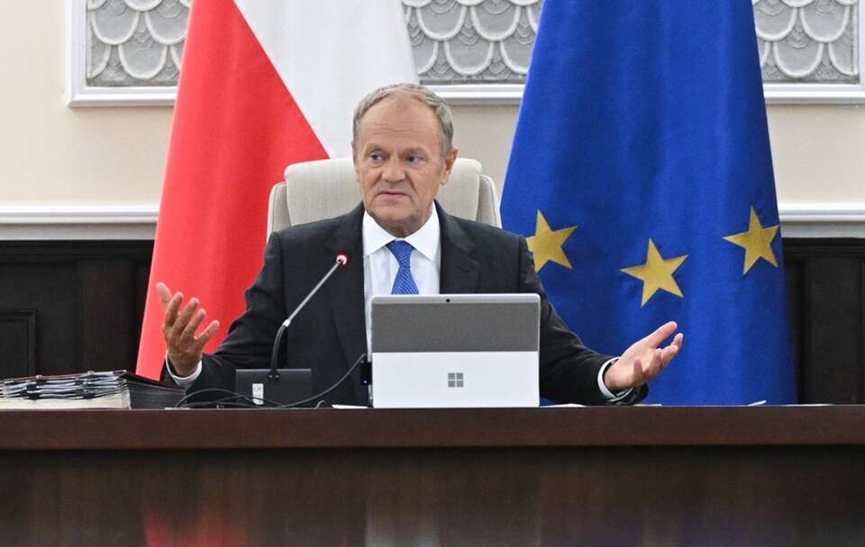 Nerwowy ruch Tuska po wybuchu afery z lekarzem z KO!