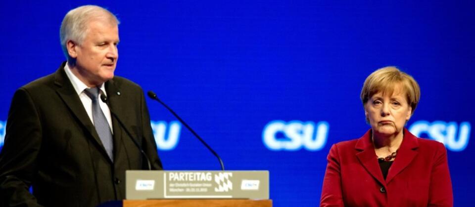 Hort Seehofer i Angela Merkel / autor: csu.de