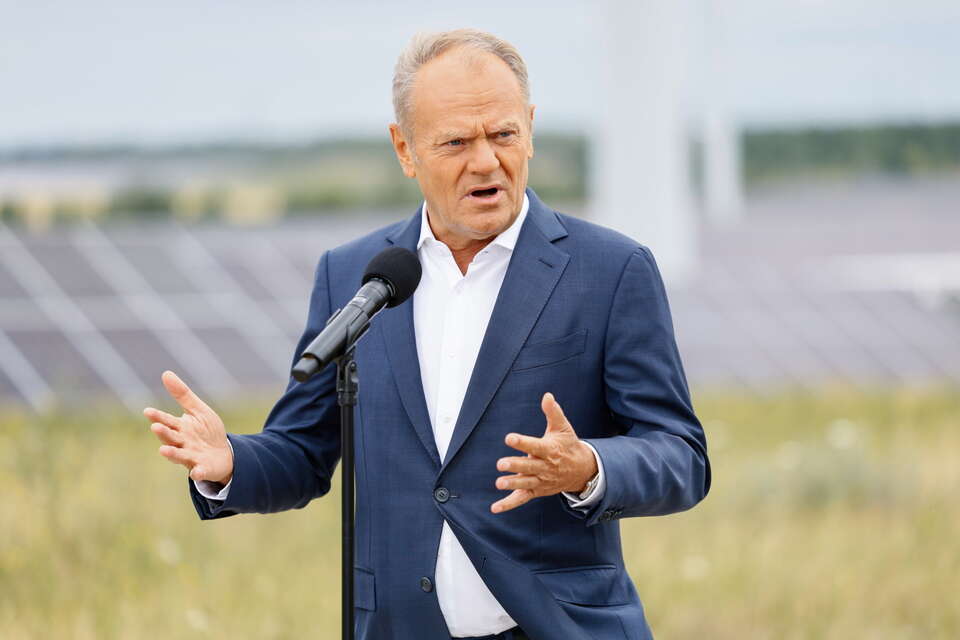 Rząd wije się w sprawie rakiet. Co oznacza decyzja Tuska?
