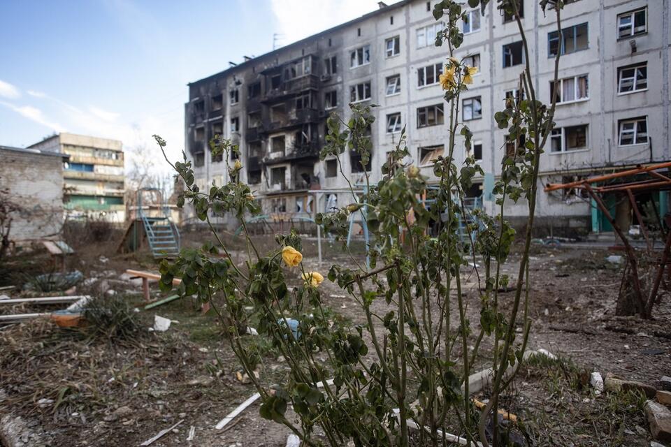 Bachmut - budynki ostrzelane przez Rosjan / autor: PAP/Eugene Titov