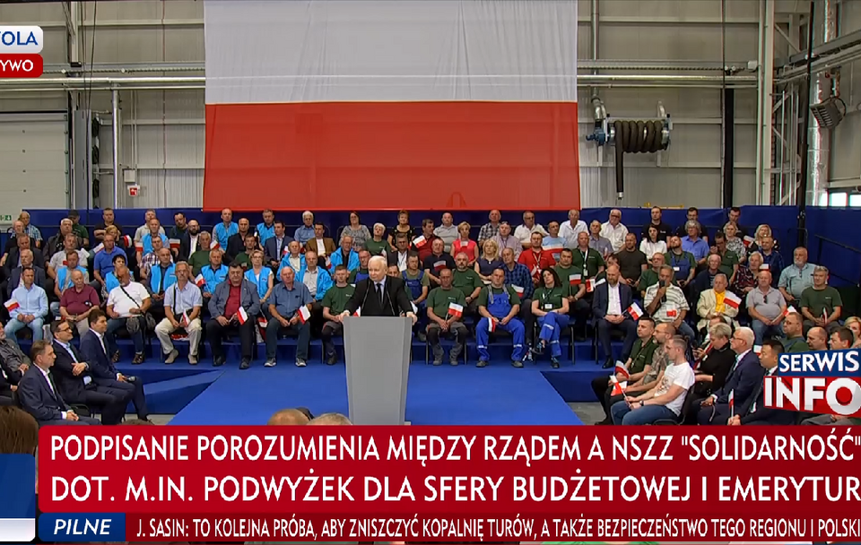 Prezes PiS Jarosław Kaczyński w Stalowej Woli / autor: TVP Info