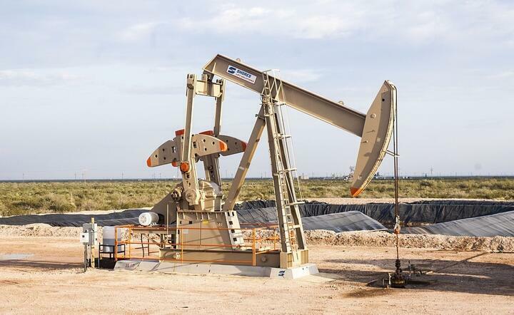 wydobycie ropy naftowej / autor: Pixabay
