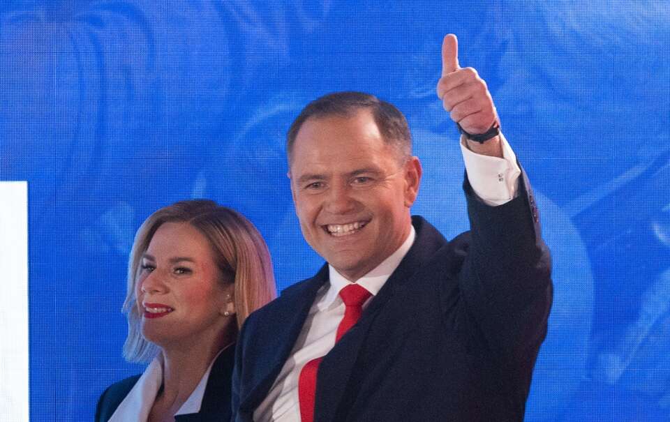 Prezydent Nawrocki dobrze oceniany przez połowę smerfów