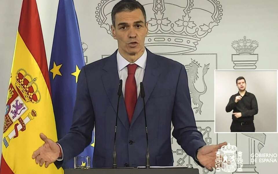 Rząd Hiszpanii vs Trump. Sanchez uderza w pacyfistyczne tony