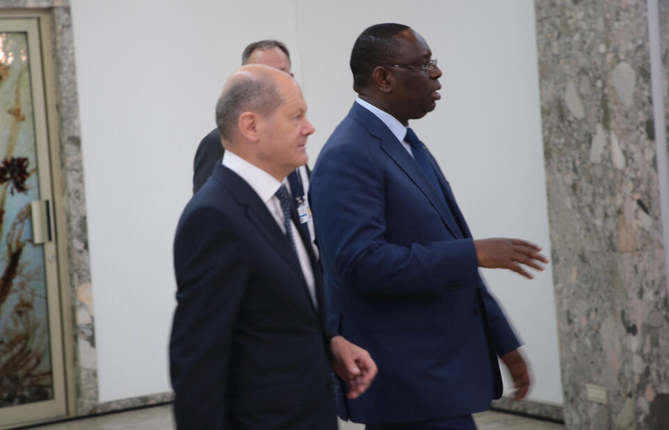 Kanclerz Niemiec z wizytą w Senegalu  / autor: PAP/EPA
