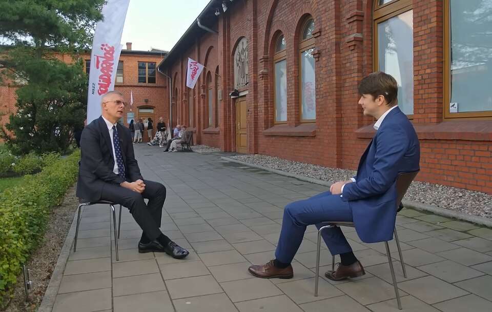 szef BBN prof. Sławomir Cenckiewicz w programie "Nawrocki w Polsce" na antenie Telewizji wPolsce24 / autor: Telewizja wPolsce24