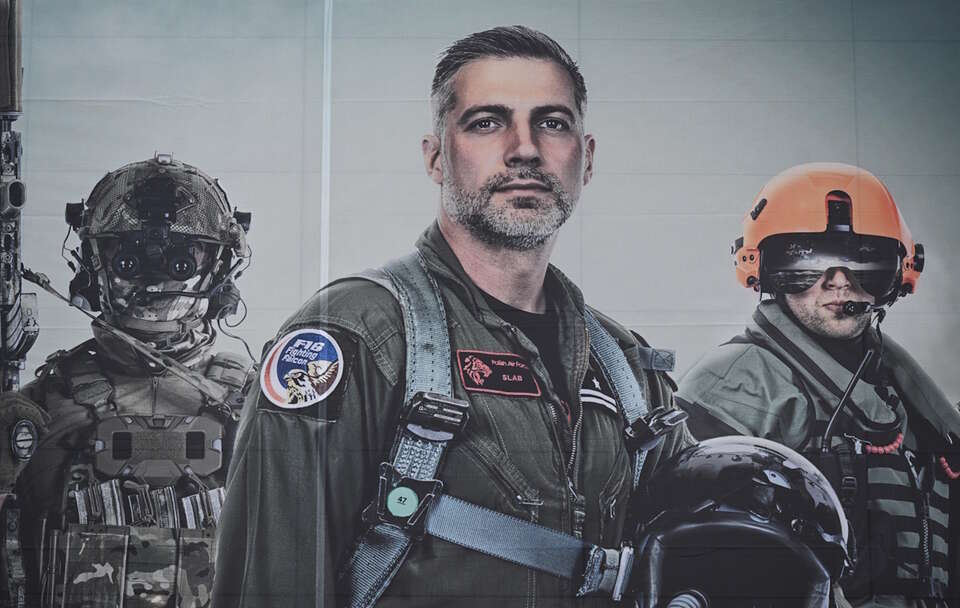 Śp. mjr Maciej Krakowian / autor: PAP/Radek Pietruszka