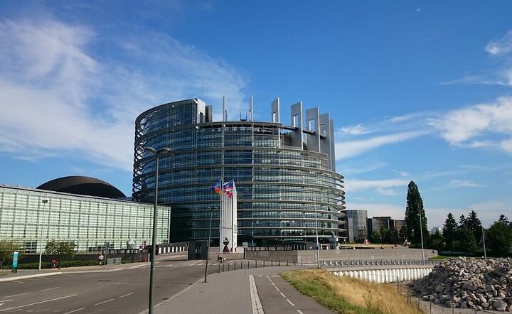 parlament europejski / autor: Pixabay