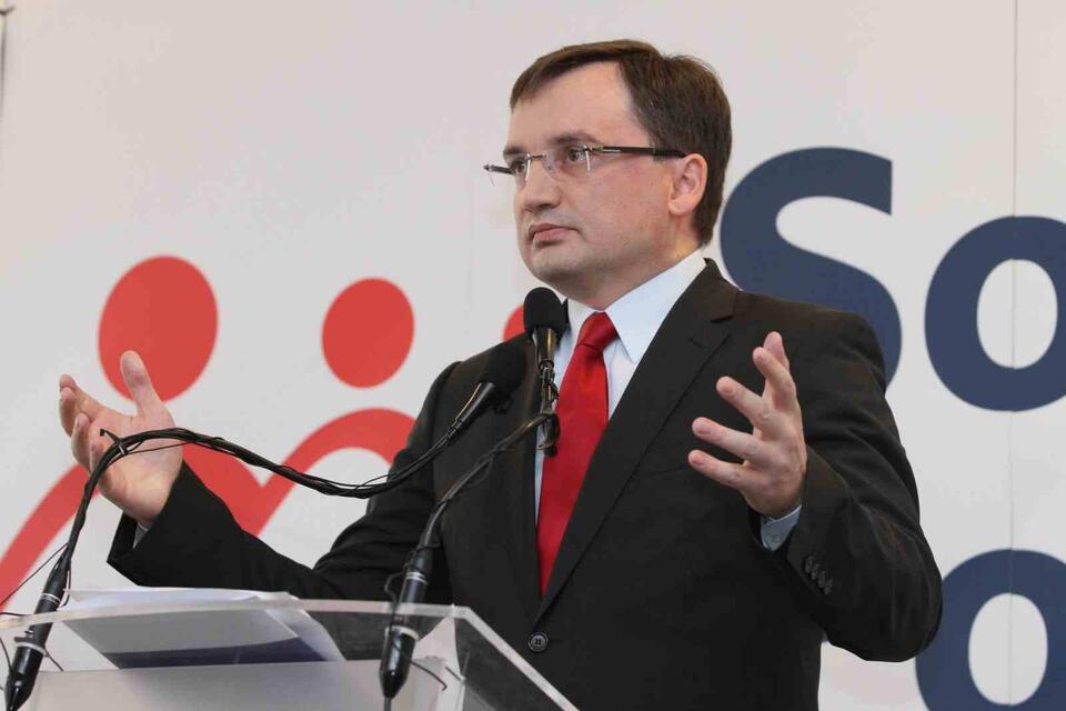 PAP/Stanisław Rozpędzik