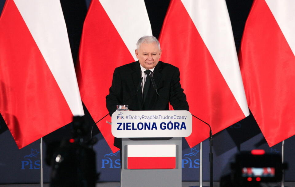 Jarosław Kaczyński: Bezpieczeństwo militarne priorytetem