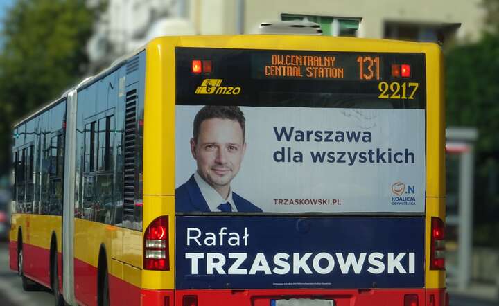 Autobus MZA w Warszawie. ZDJECIE ILUSTRACYJNE / autor: Fratria / MK