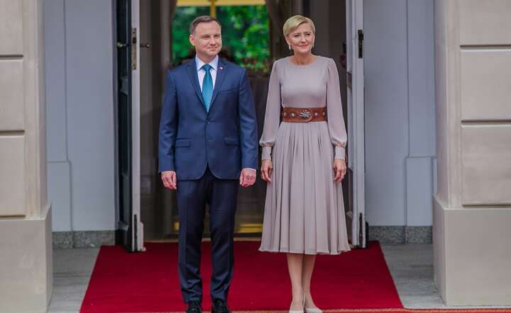 Andrzej Duda i Agata Kornhauser-Duda jako para prezydencka. ZDJECIE ARCHIWALNE Z 2017 ROKU / autor: Fratria / JS