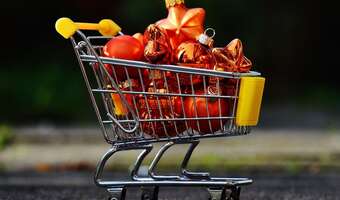 Płacimy w sklepach dużo więcej za świąteczne zakupy!