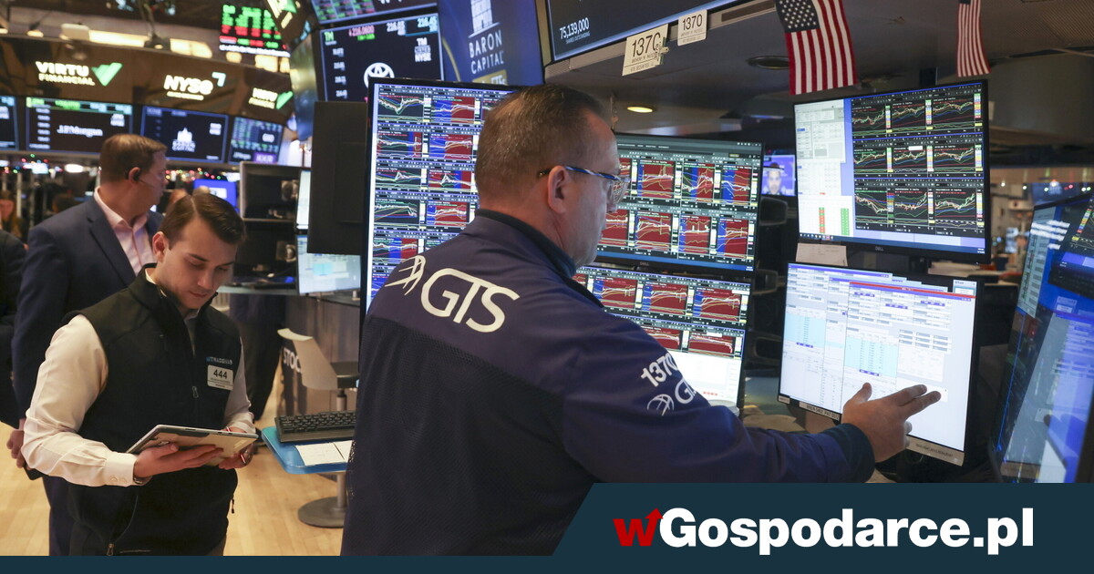 Technologia ciąży amerykańskim indeksom