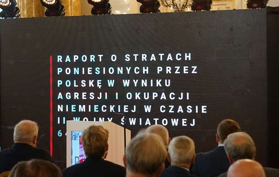 Prezentacja "Raportu o stratach wojennych" na Zamku Królewskim w Warszawie / autor: Fratria 