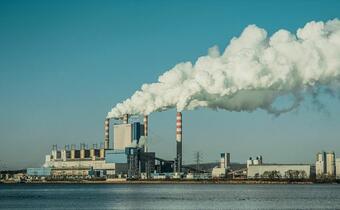 Emisja CO2 bije rekordy! Wynik Chin szokuje