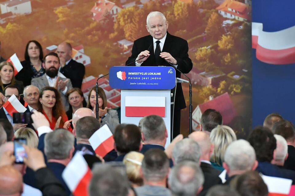 Prezes PiS Jarosław Kaczyński w Janowie Lubelskim / autor: PAP/Wojtek Jargiło