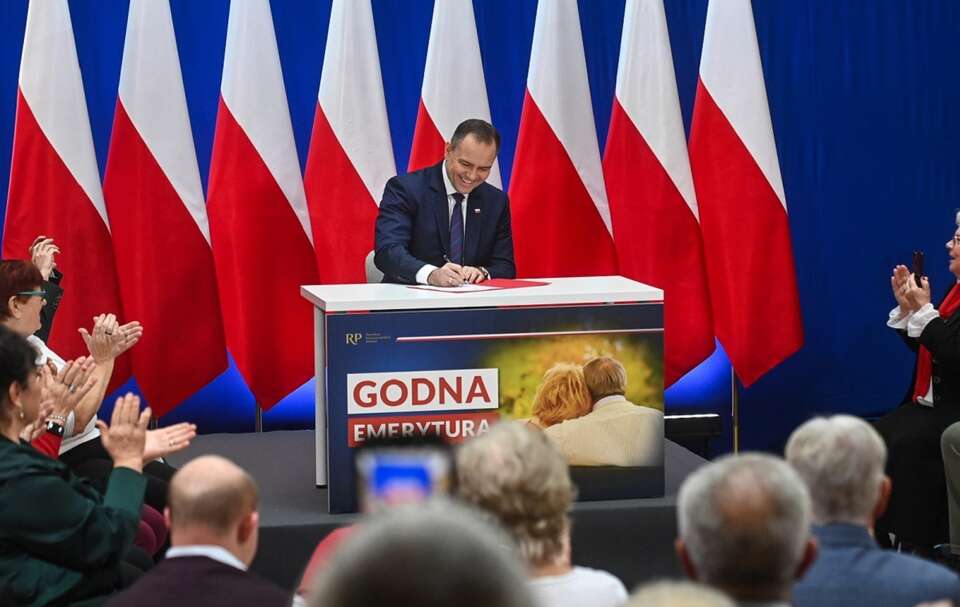 Prezydent Karol Nawrocki w Sochaczewie / autor: PAP/Piotr Nowak