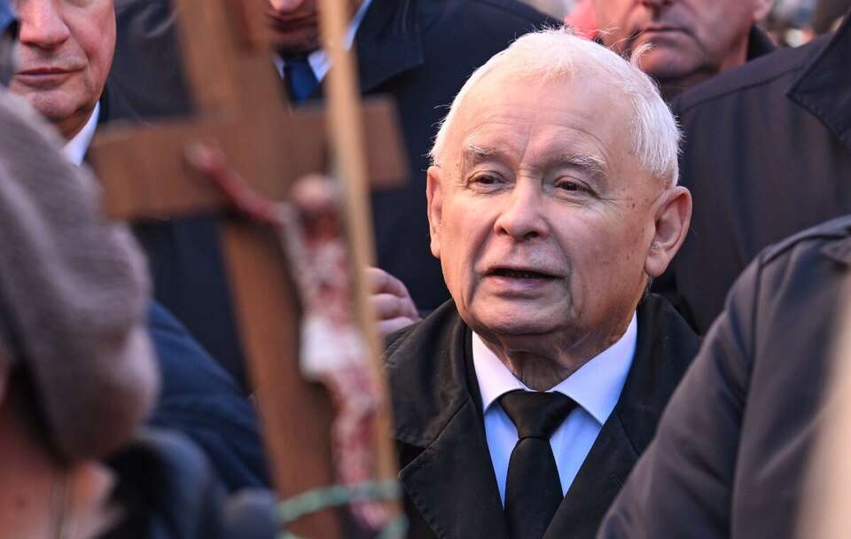 Jarosław Kaczyński podczas Narodowego Marszu Papieskiego / autor: PAP/Radek Pietruszka