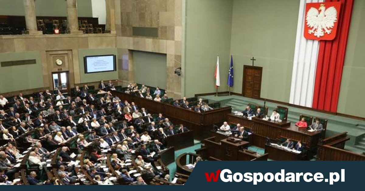 Sejm zajmie się opłatami za drugi kierunek studiów - wGospodarce.pl