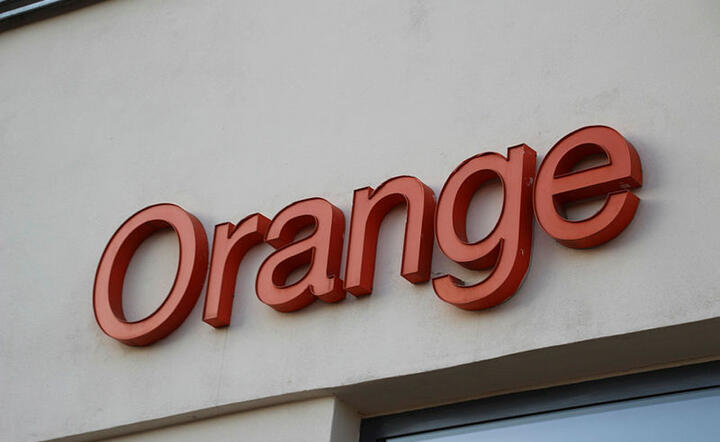 Orange / autor: Fratria