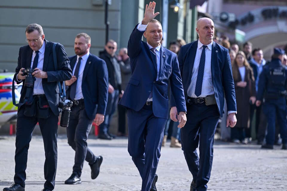 Prezydent patrzy w przyszłość. Zaprasza młodzieżowe rady