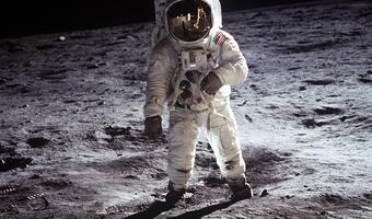 Program Apollo potwierdził księżycowe teorie