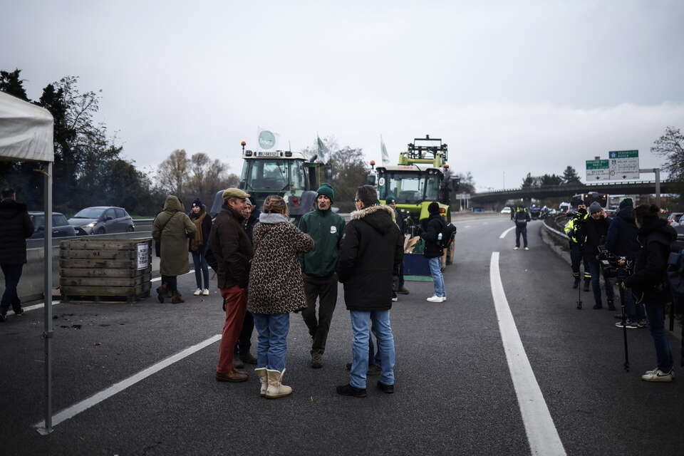 Protesty we Francji / autor:  EPA/YOAN VALAT Dostawca: PAP/EPA.