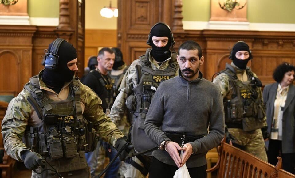 Syryjczyk zidentyfikowany jako F. Hassan podczas procesu w Budapeszcie za działalność terrorystyczną / autor: PAP/EPA