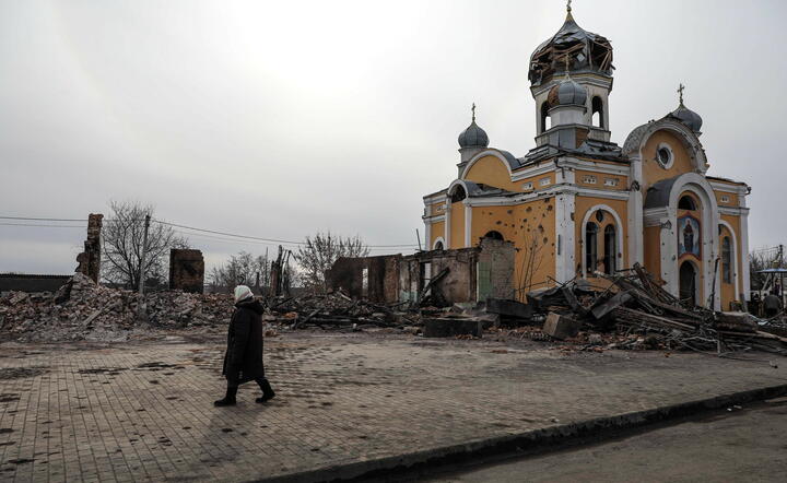 Malin na Ukrainie po bombardowaniu / autor: PAP/EPA