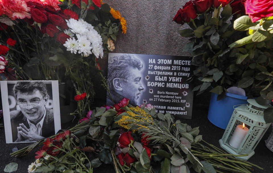 Upamiętnienie Niemcowa / autor: PAP/EPA
