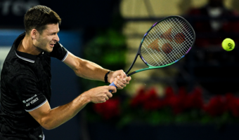 Turniej ATP w Dubaju - ćwierćfinałowa porażka Hurkacza