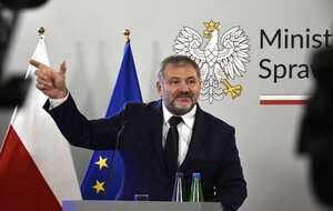 Minister sprawiedliwości Waldemar Żurek miesza przy sprawie ENA Zbigniewa Ziobro.  / autor: Fratria