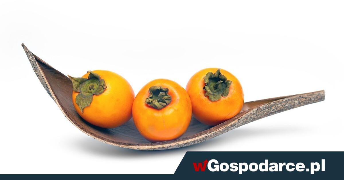 Na półkach pojawia się kaki – zobacz jaką ma wartość