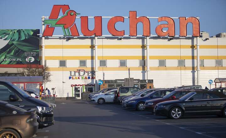 Hipermarket Auchan w Warszawie / autor: Fratria / Andrzej Wiktor