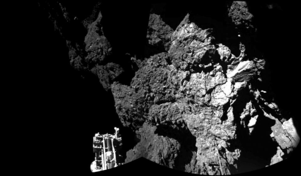 fot. 	PAP/EPA/ESA/Rosetta/Philae/CIVA