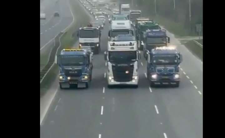 Zamieszki w Irlandii! Rząd siłowo dusi protesty „paliwowe”