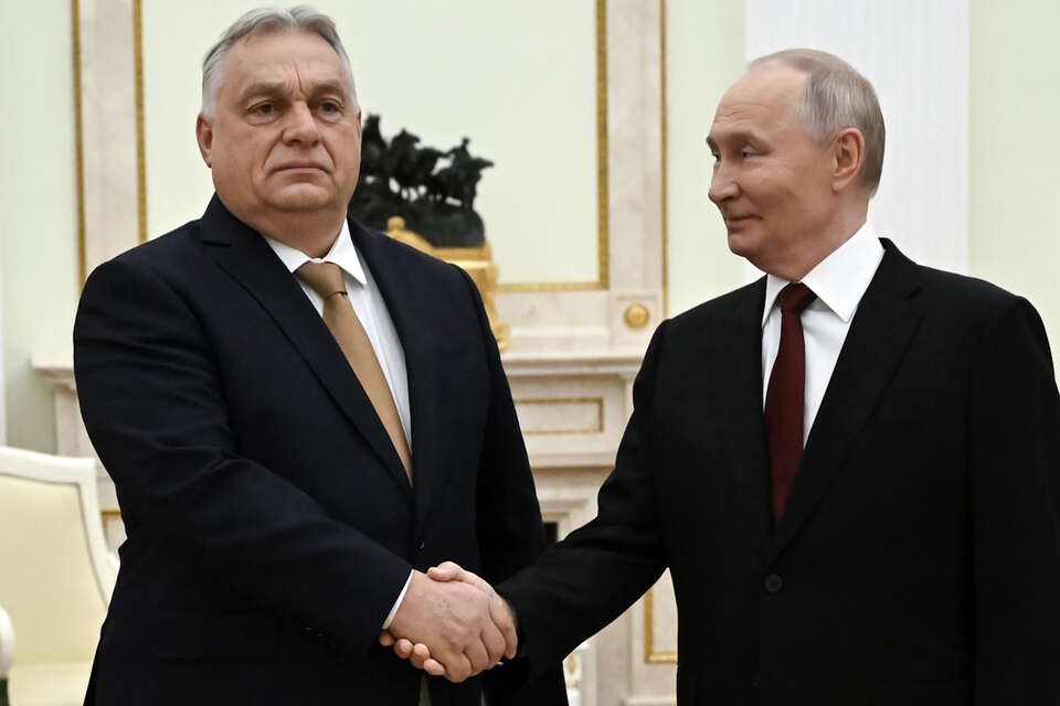 Spotkanie Orban-Putin. "Oceniamy to jako błąd premiera"