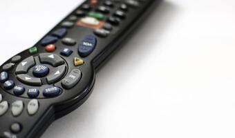 Cała nieprawda, całą dobę