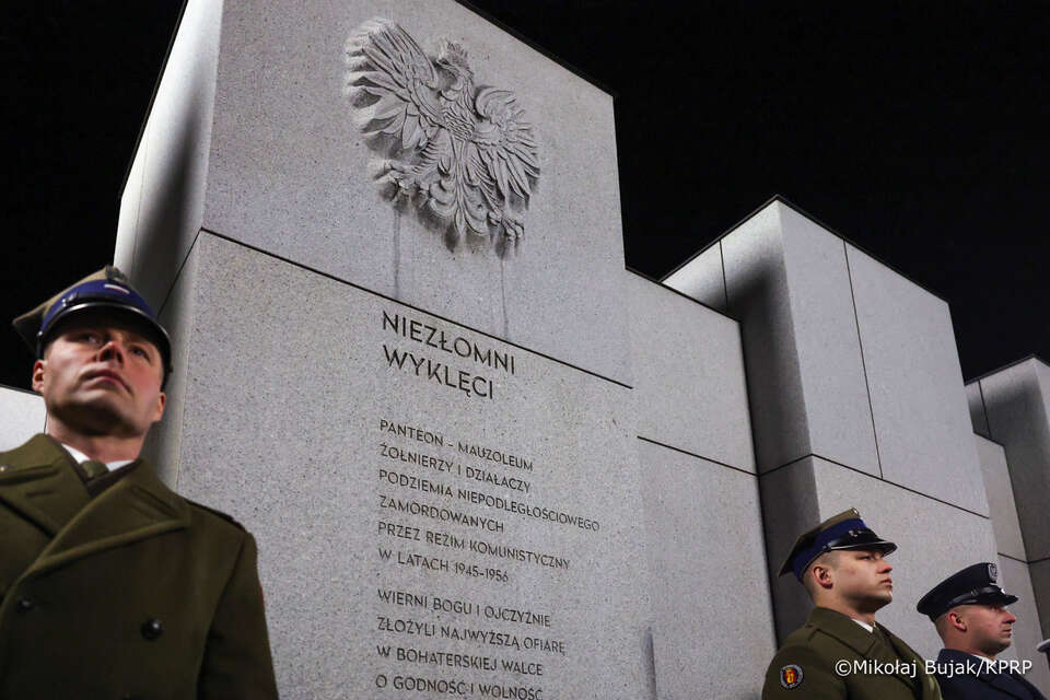 Kwatera „Ł” - Łączka na Cmentarzu Wojskowym na Powązkach w Warszawie / autor: Mikołaj Bujak/KPRP