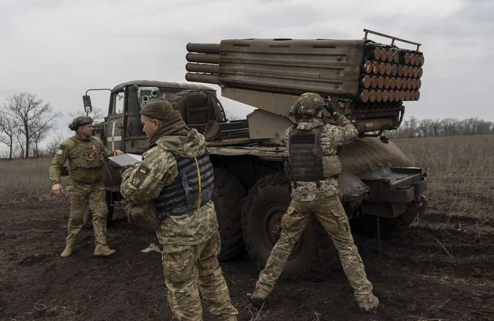 na zdj. ukraińska artyleria / autor: PAP/EPA