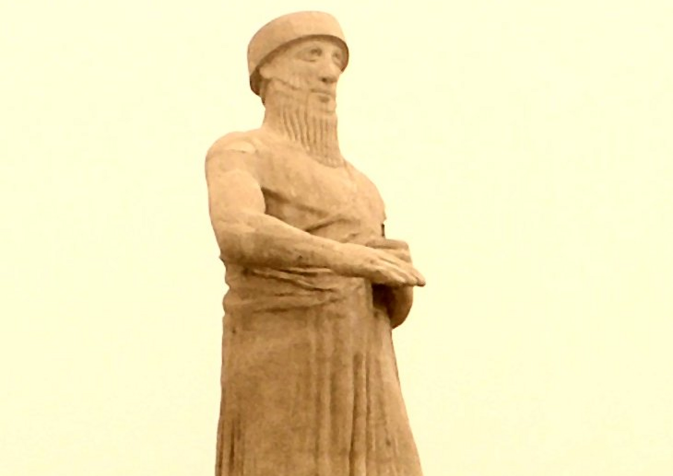 Pomnik Hammurabiego w Iraku, fot. wikimedia commons