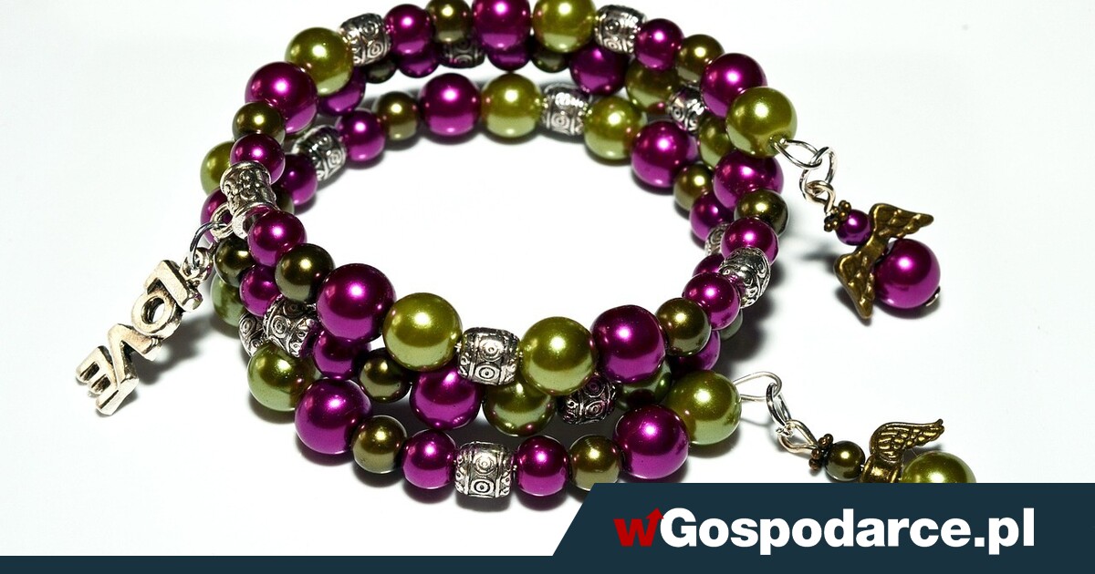 Uwaga, biżuteria skrajnie niebezpieczna dla zdrowia!