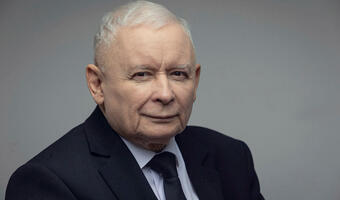 Kaczyński w "Sieci": Tusk wyprzeda wszystko