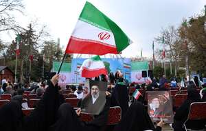 autor: PAP/EPA/ABEDIN TAHERKENAREH