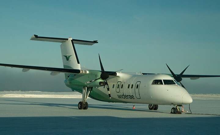 Samolot linii Wideroe obsługujących lokalne połączenia na północy Norwegii, które dotykają elektroniczne ataki Rosjan / autor: Pixabay