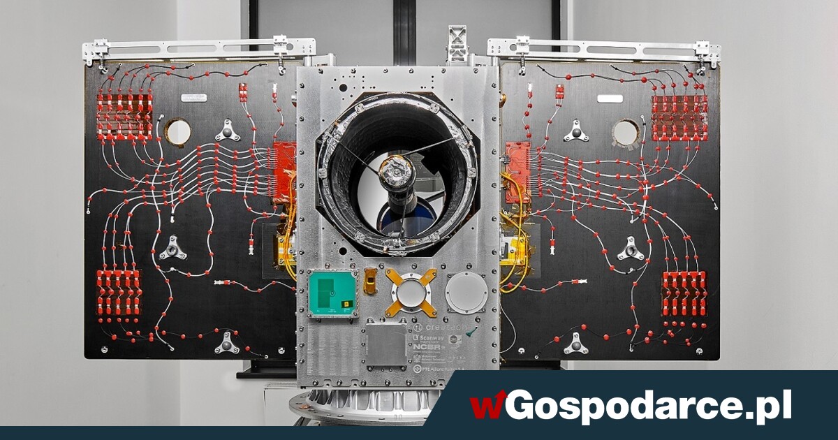 Największy polski satelita dziś rusza na orbitę