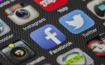 Facebook i Twitter usunęły kilkaset powiązanych z Rosją kont