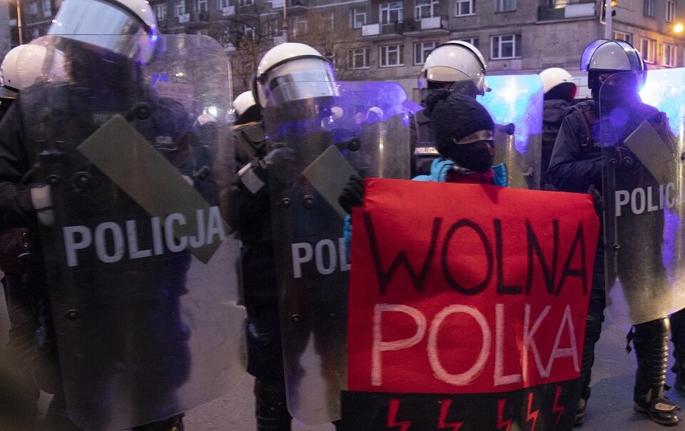 Protest Strajku Kobiet w Warszawie, listopad 2020 r. / autor: Andrzej Wiktor