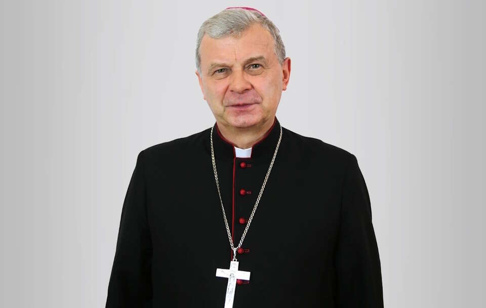 Ks. bp. Tadeusz Bronakowski / autor: episkopat.pl